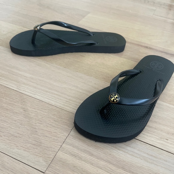 Tory Burch Flip Flops Black - Picture 5 of 5